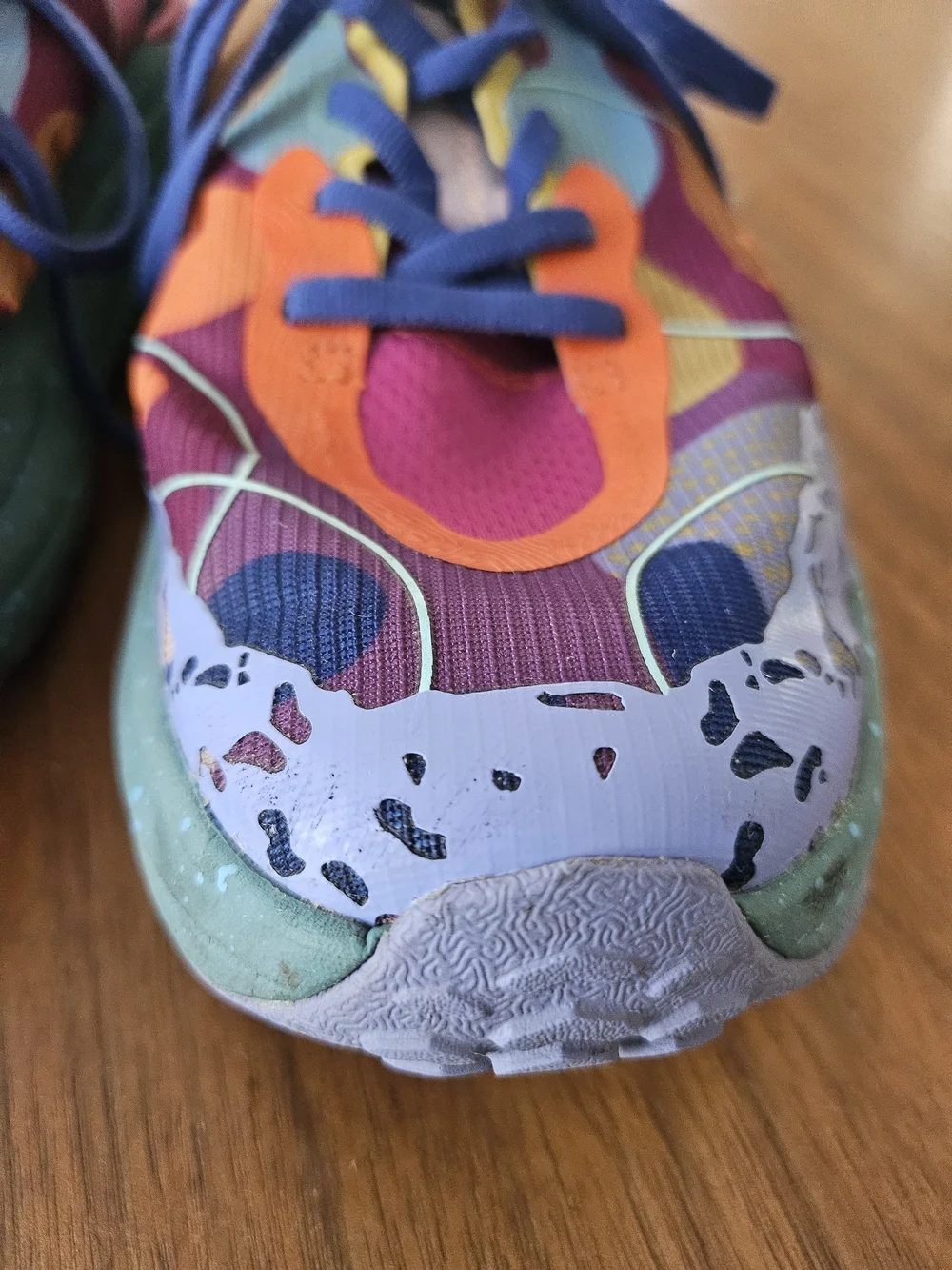 Hoka speedgoat studio