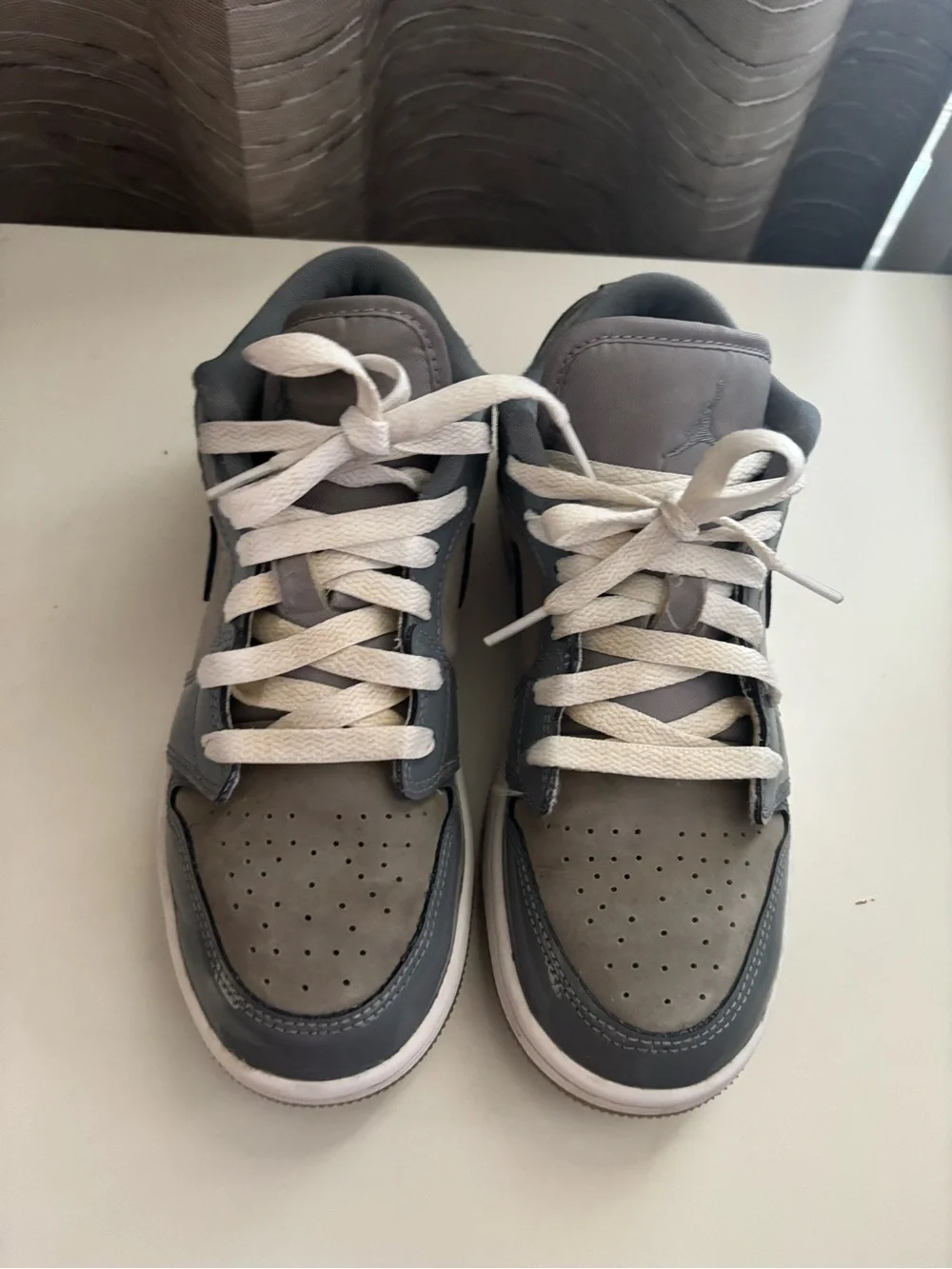 Jordan low top