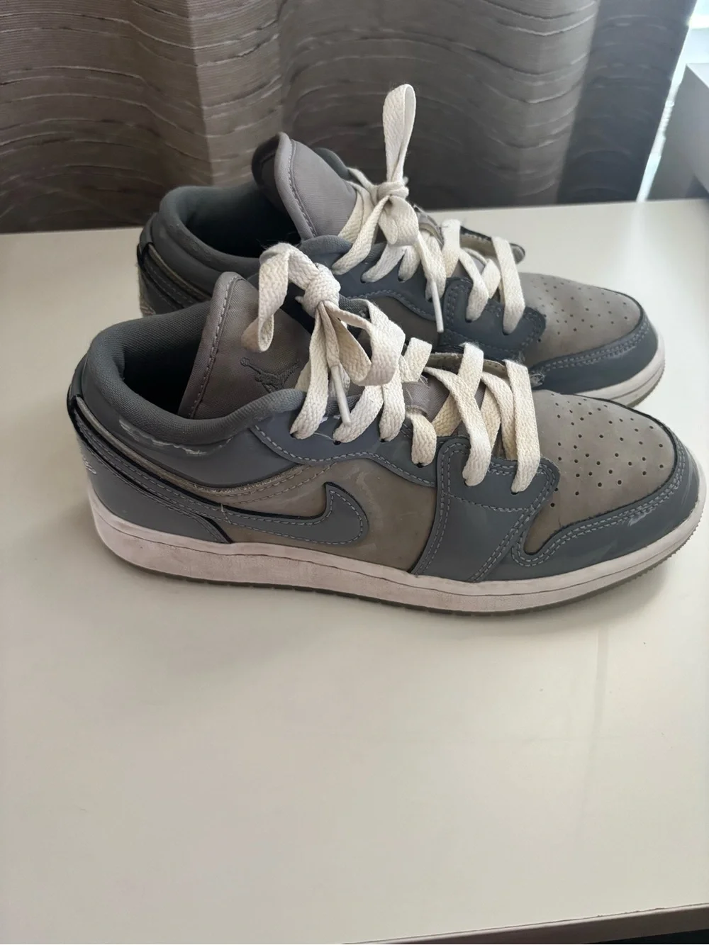 Jordan low top