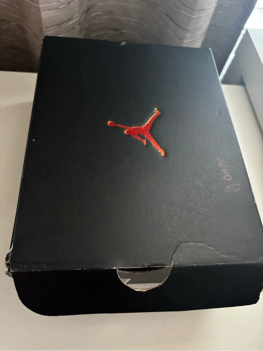 Jordan low top