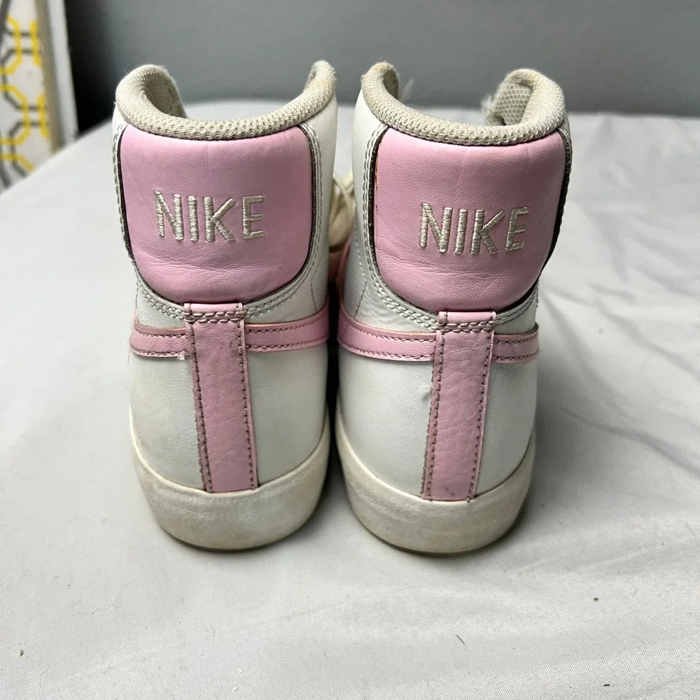 Nike blazer mid