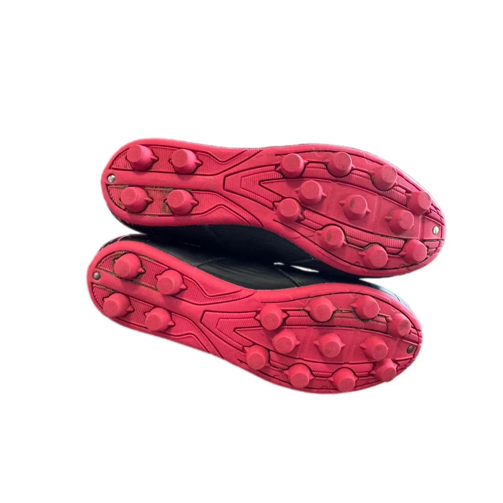 Brava Soccer laces athletic