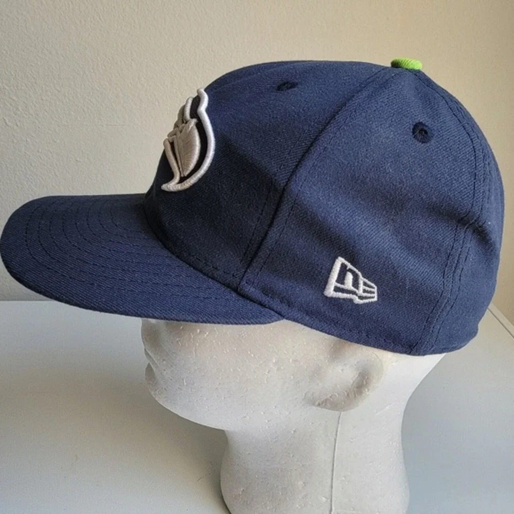 New Era wear zoom