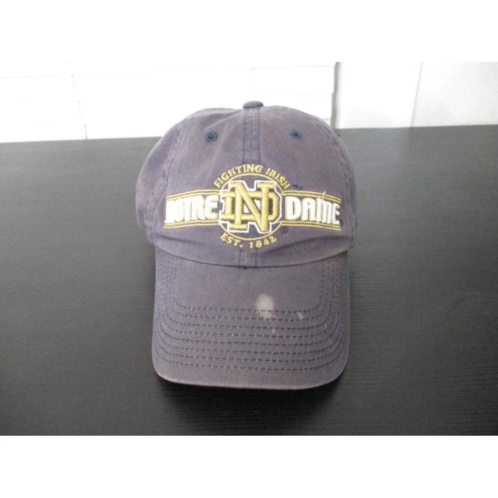 Notre Dame Fighting Irish Hat Cap Mens Strap Back Gray Top Of The World Logo