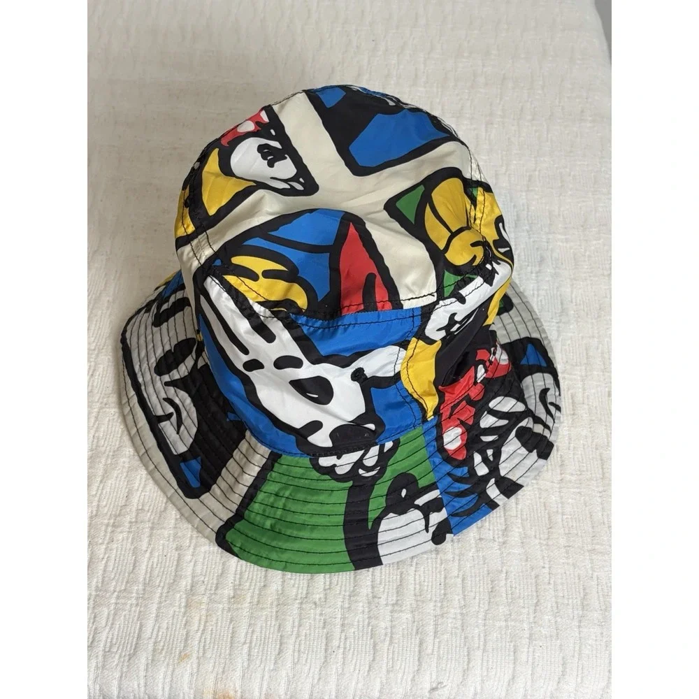 PERFECT MICKEY MOUSE REVERSABLE LEVI'S UNISEX BUCKET HAT, Size X