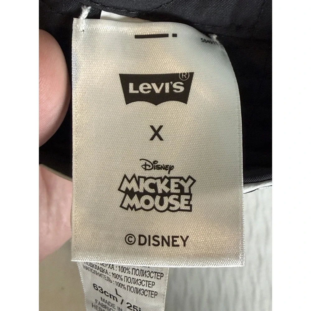 Levis preowned good