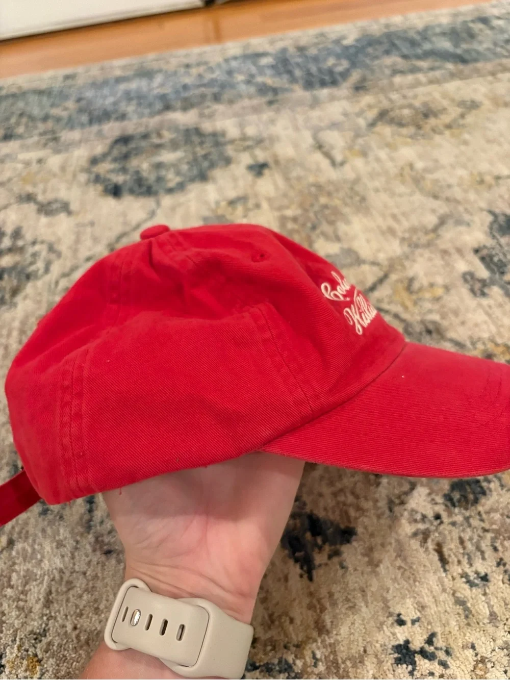 N/A classic red