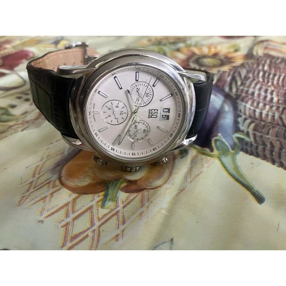 ESQ Movado does not