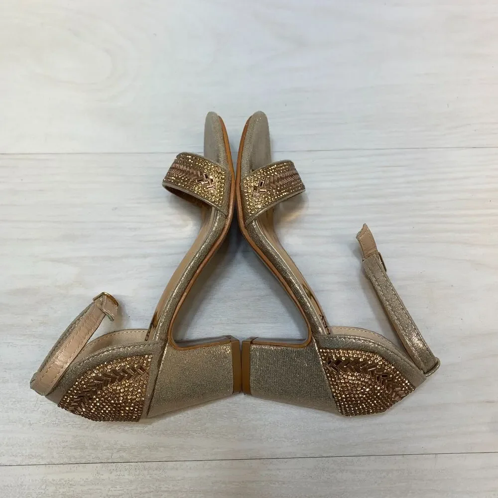 Badgley‎ Mischka Block Heel Sandals Girls Size 1 Gold Rhinestone Ankle Strap