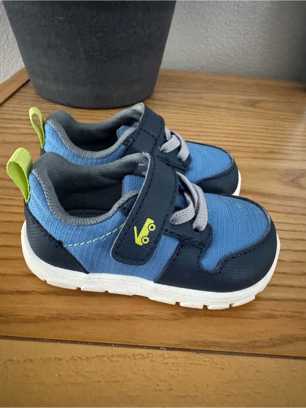 See Kai Run easy strap fit