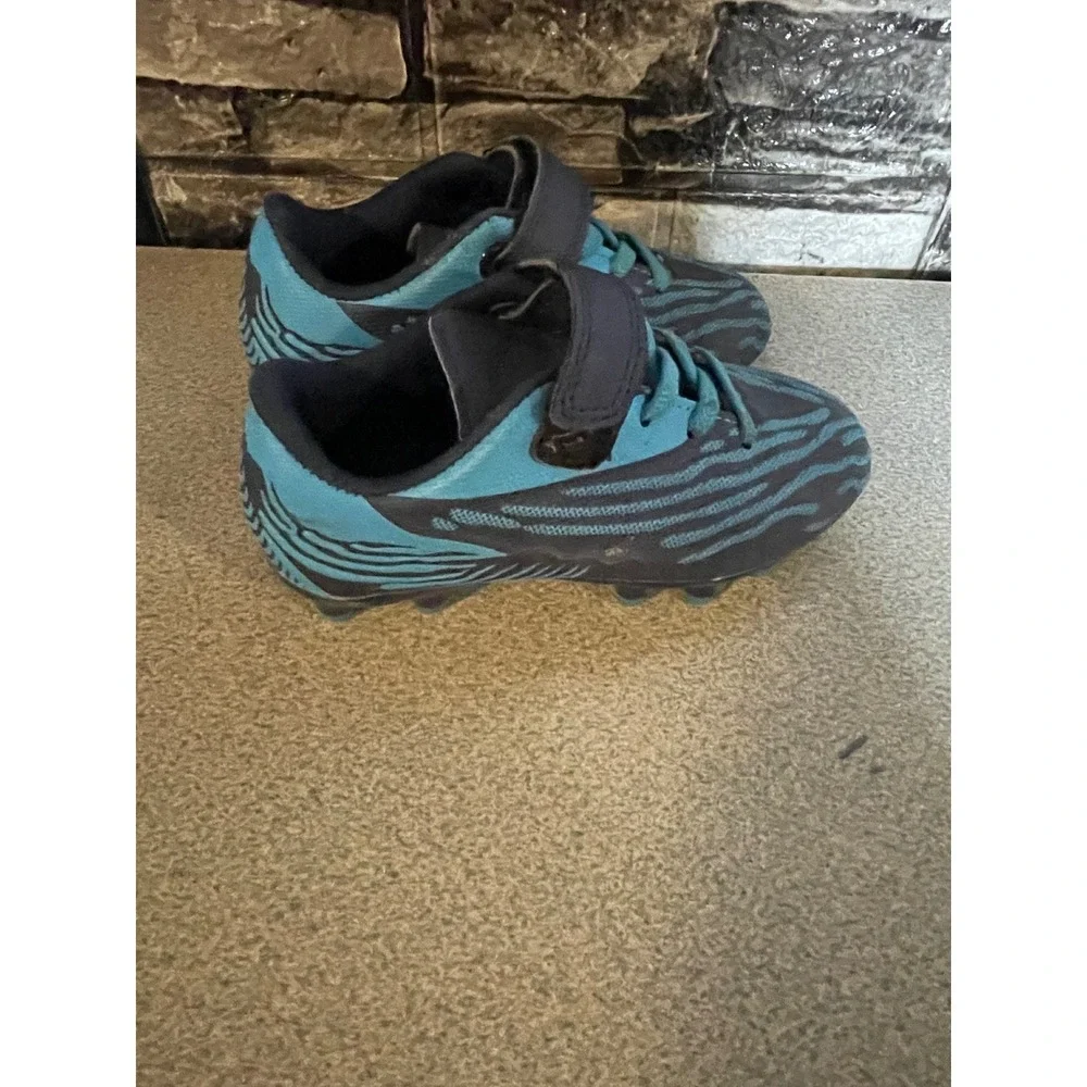 Deja Tu Huella Kids Blue Black Soccer Cleats‎ Athletic Shoes Size 9 Toddler