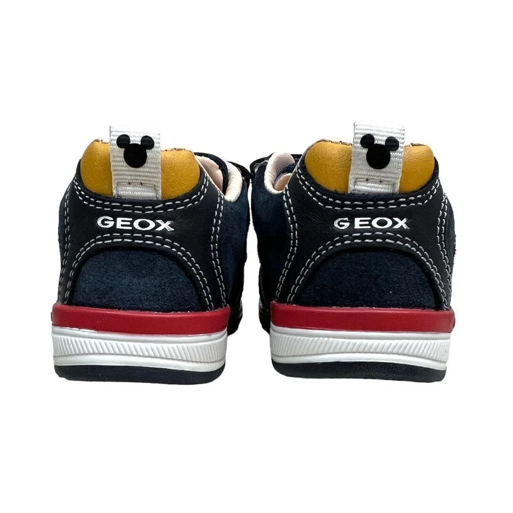 Geox respira disney
