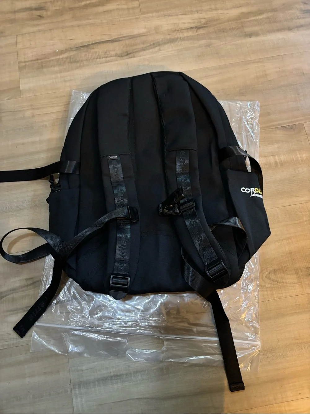 Sup Men’s White & Gray Camo Backpack