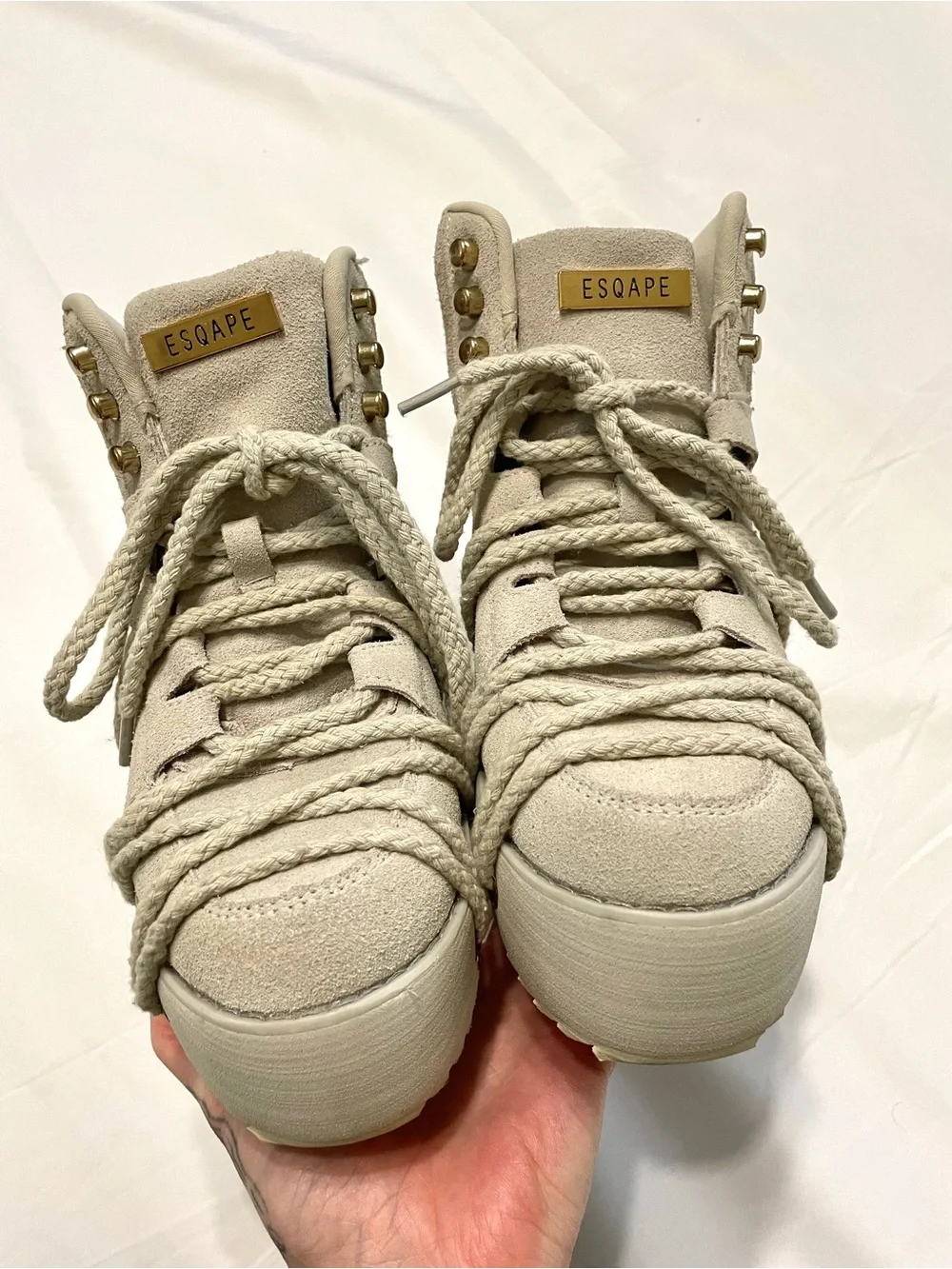 YRU cream colored