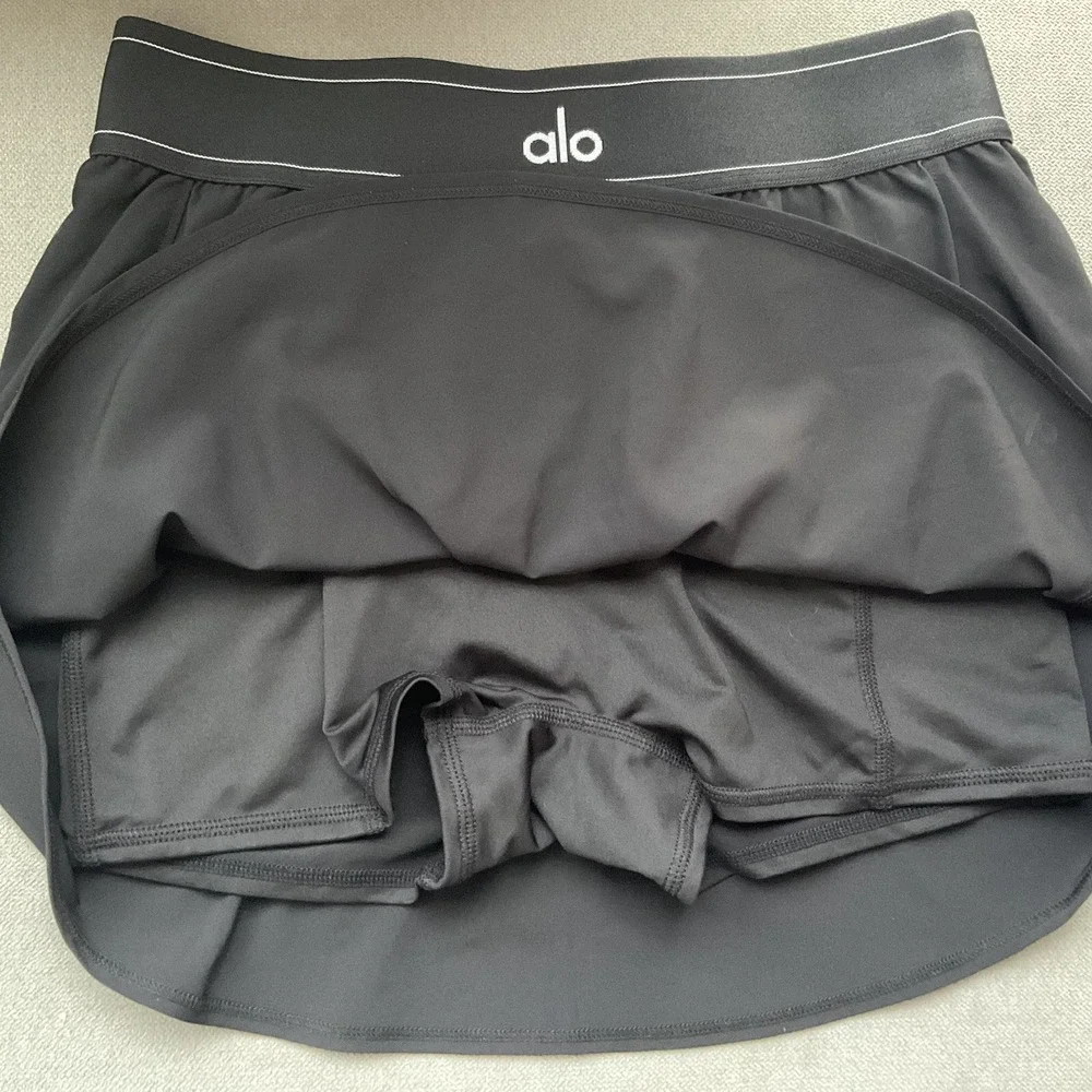 ALO Yoga size no owned