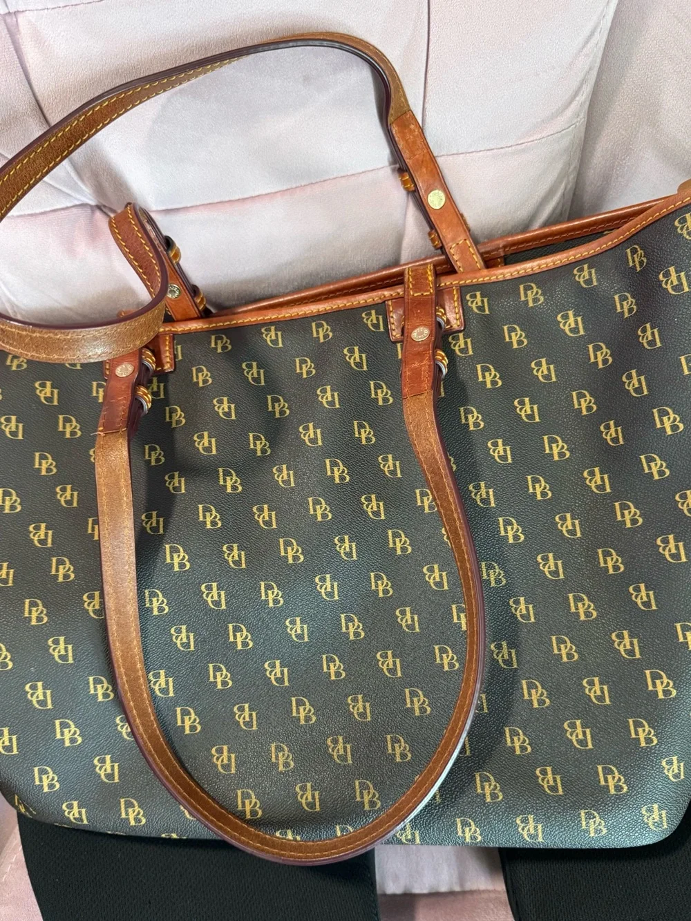 Dooney & Bourke great used