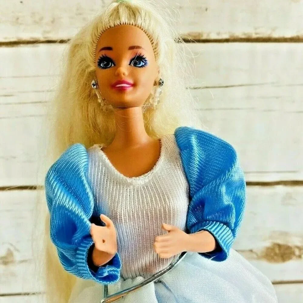 MATTEL BARBIE Doll Blond Hair Blue Eyes Blue Outfit 12