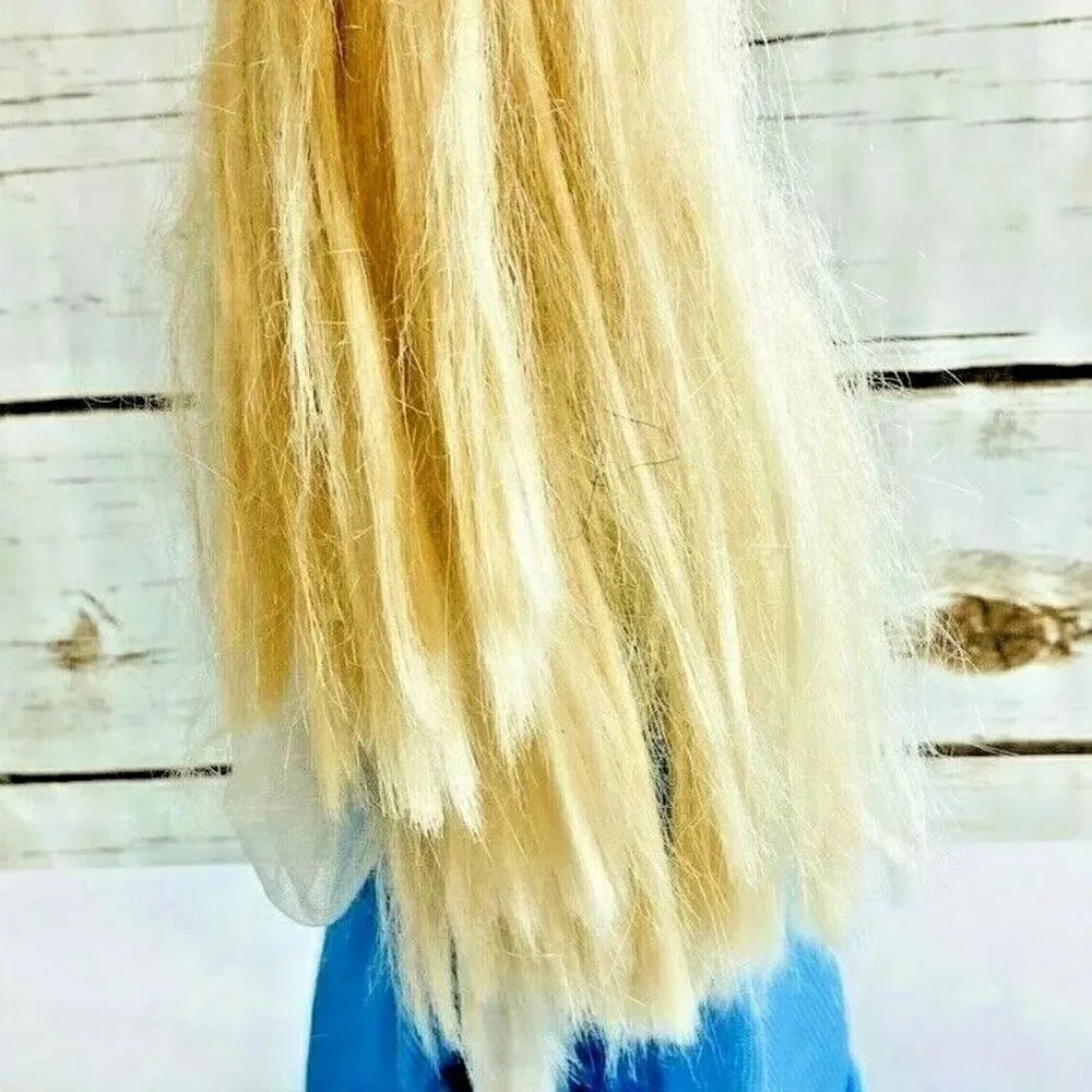 MATTEL BARBIE Doll Blond Hair Blue Eyes Blue Outfit 12