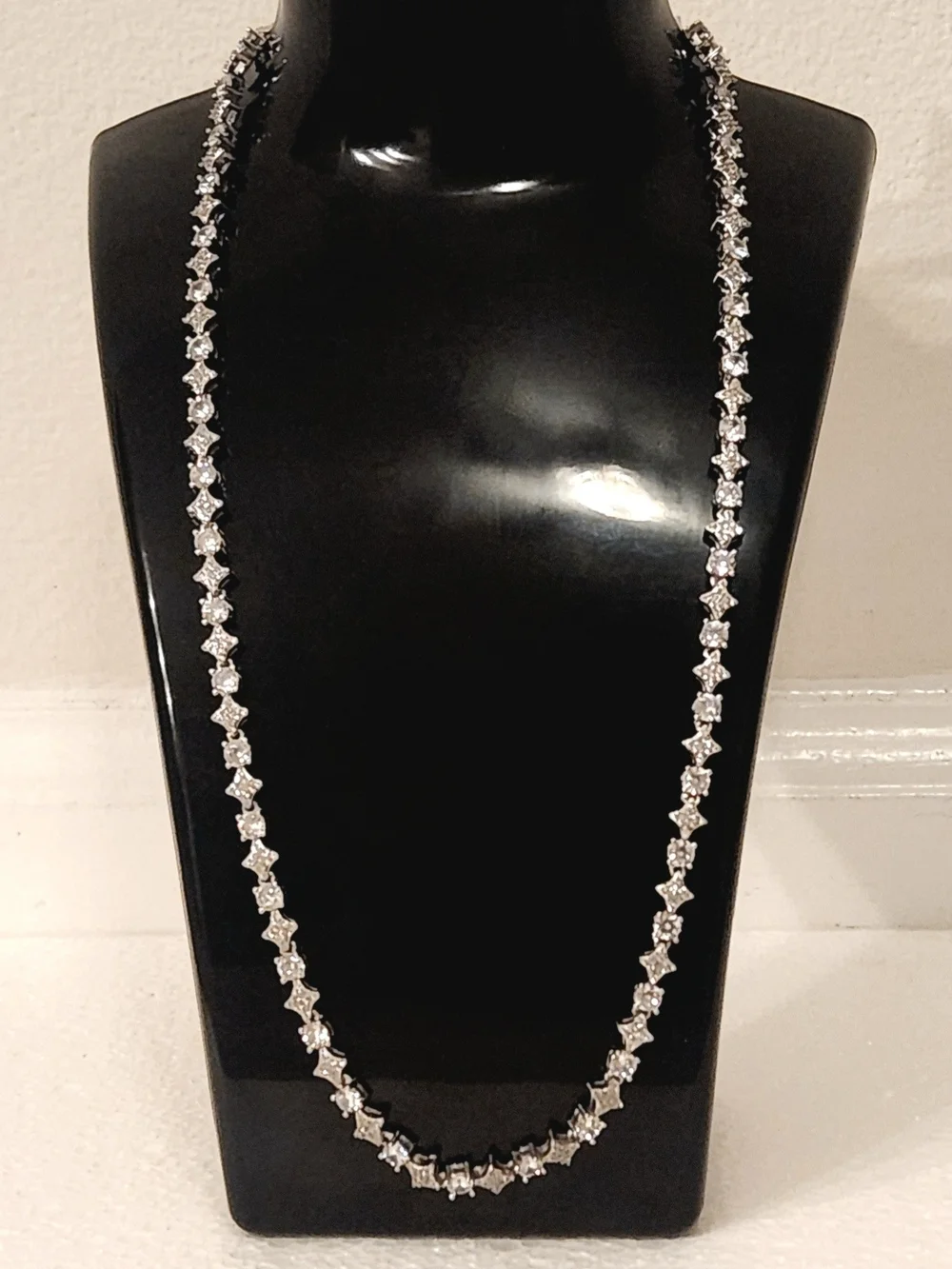 Silver Quadrangular Star Tennis chain/necklace