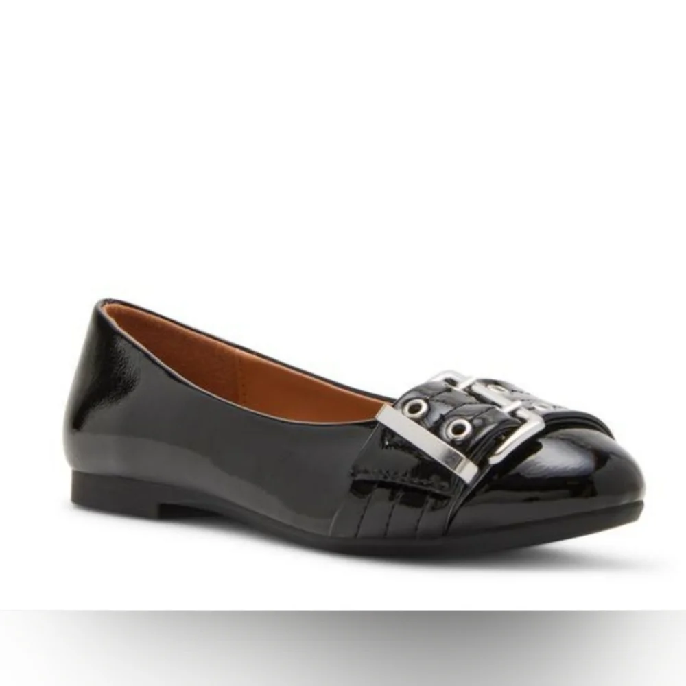 Steve Madden adorable stylish