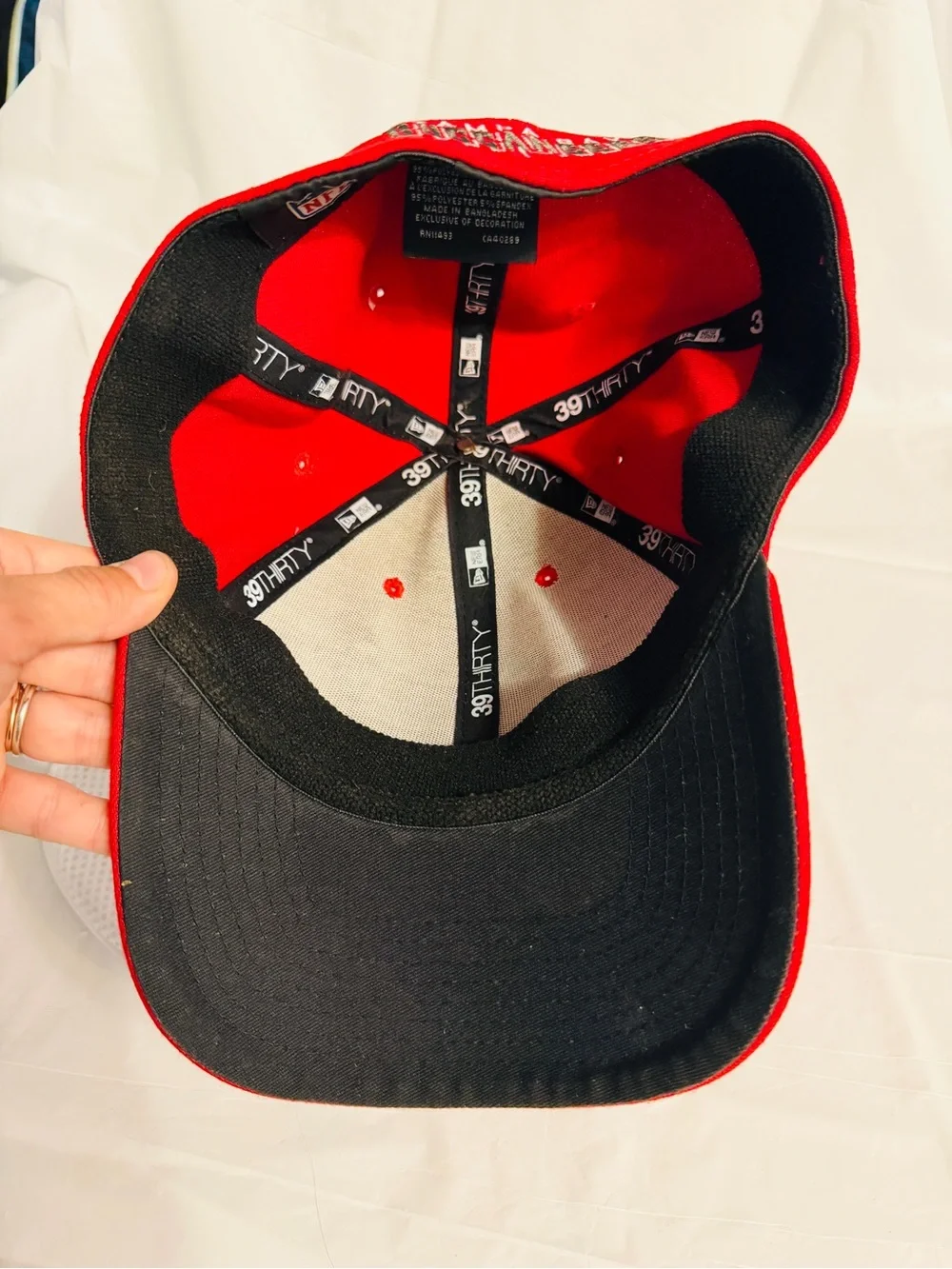 Tampa Bay Buccaneers New Era 39THIRTY Hat L/XL Red NFL Bucs Football Captain