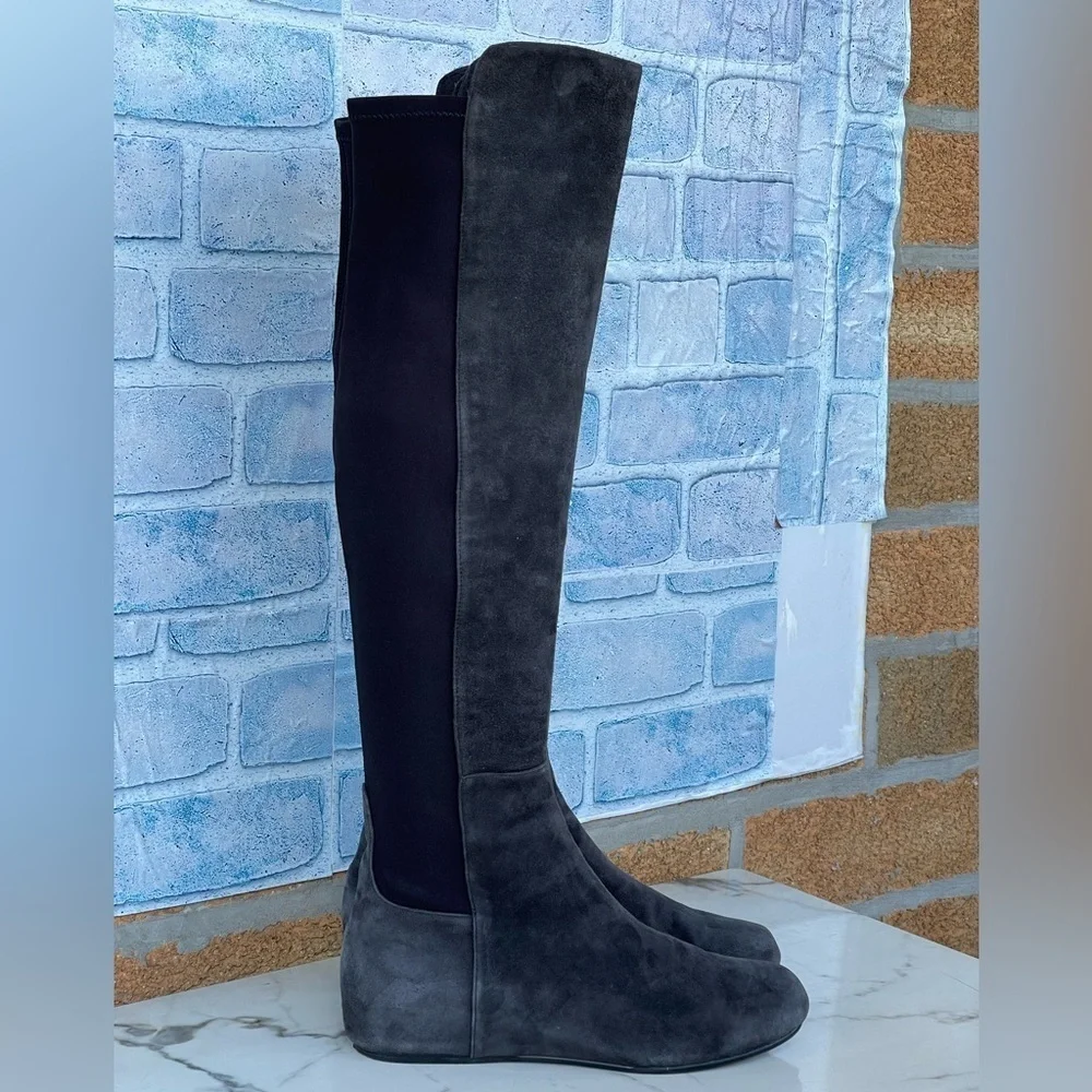 Stuart Weitzman retail $655