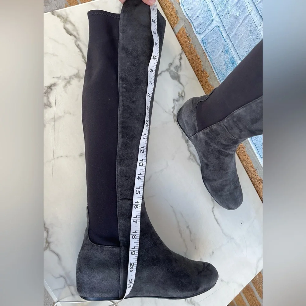 Stuart Weitzman retail $655