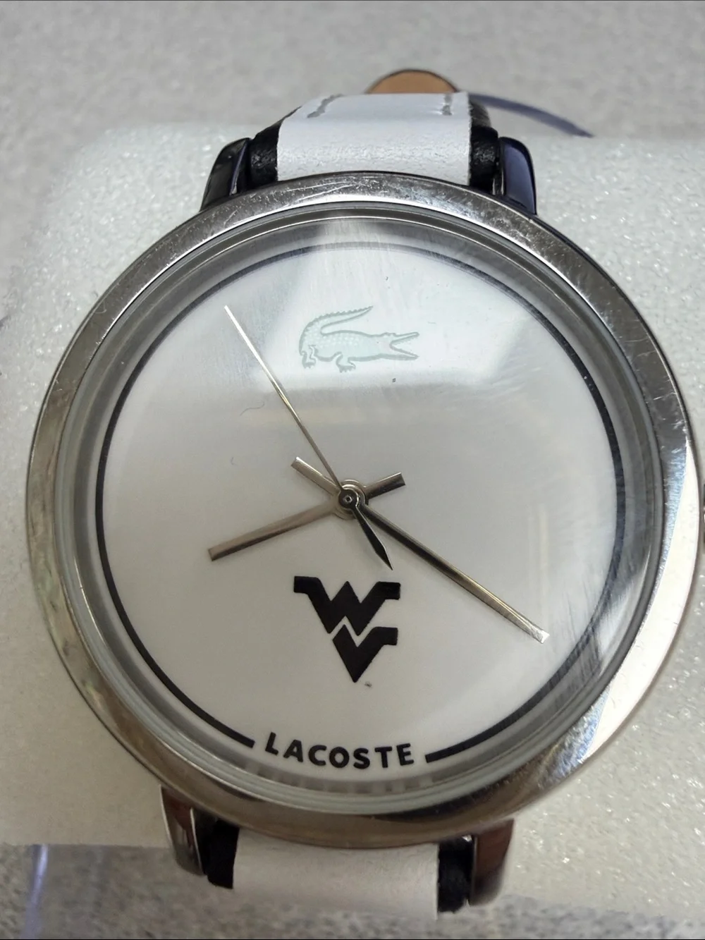 Lacoste minimal watch