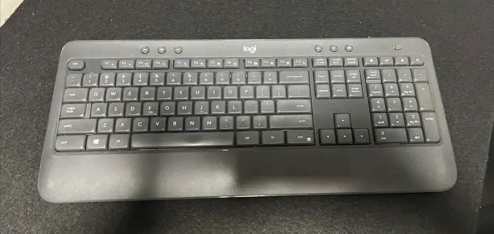 Logitech K540 Wireless Keyboard