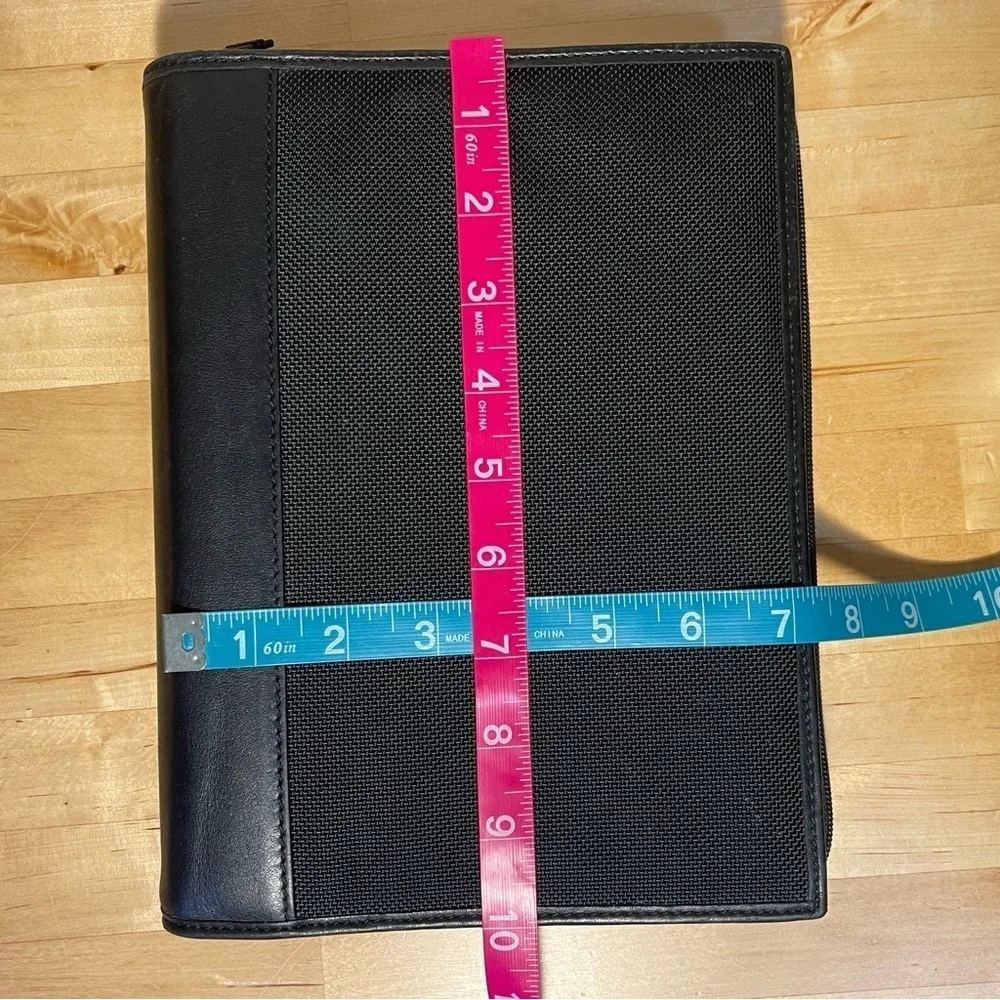 Tumi use slots features