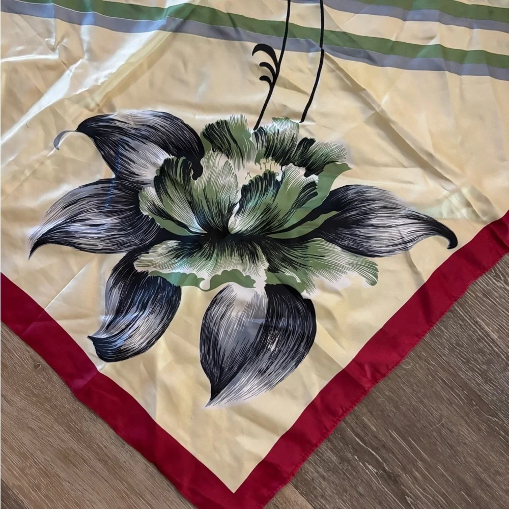 Vintage lightweight square