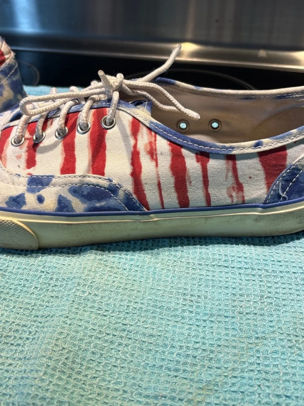American Eagle”Boat Shoes” Low Canvas Lace Up sneakers Patriotic Themed Sz 11