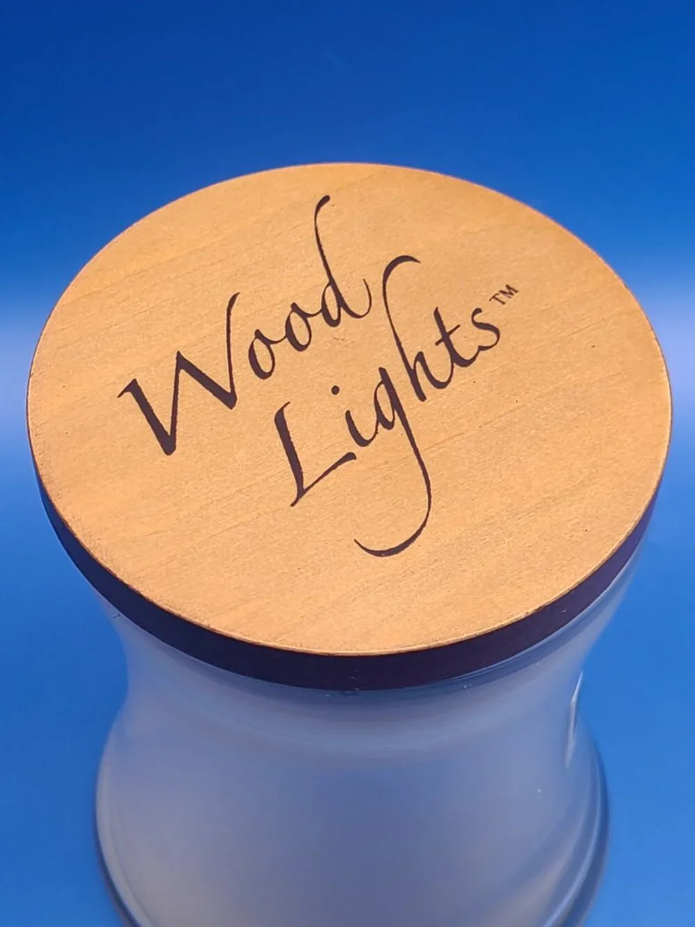 Patriot Candles Wood Lights Vanilla Cedarwood Jar Candle 15 oz NEW