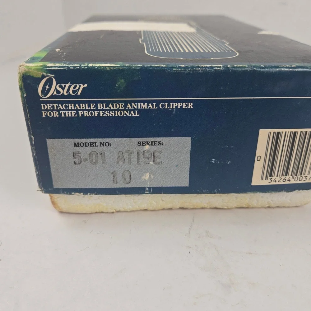 Vtg Oster Golden A5 Animal Clipper Professional Electric Dog Grooming + Extras