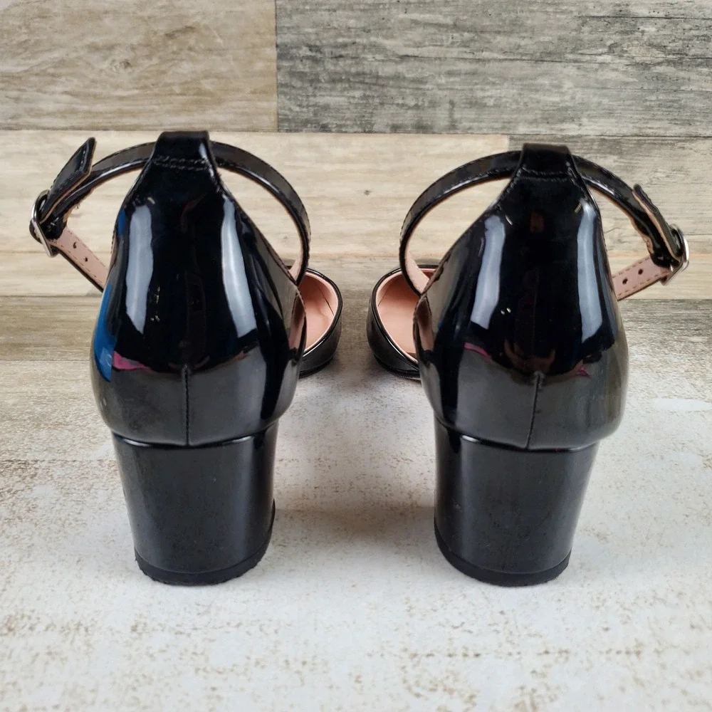 Steve Madden good light