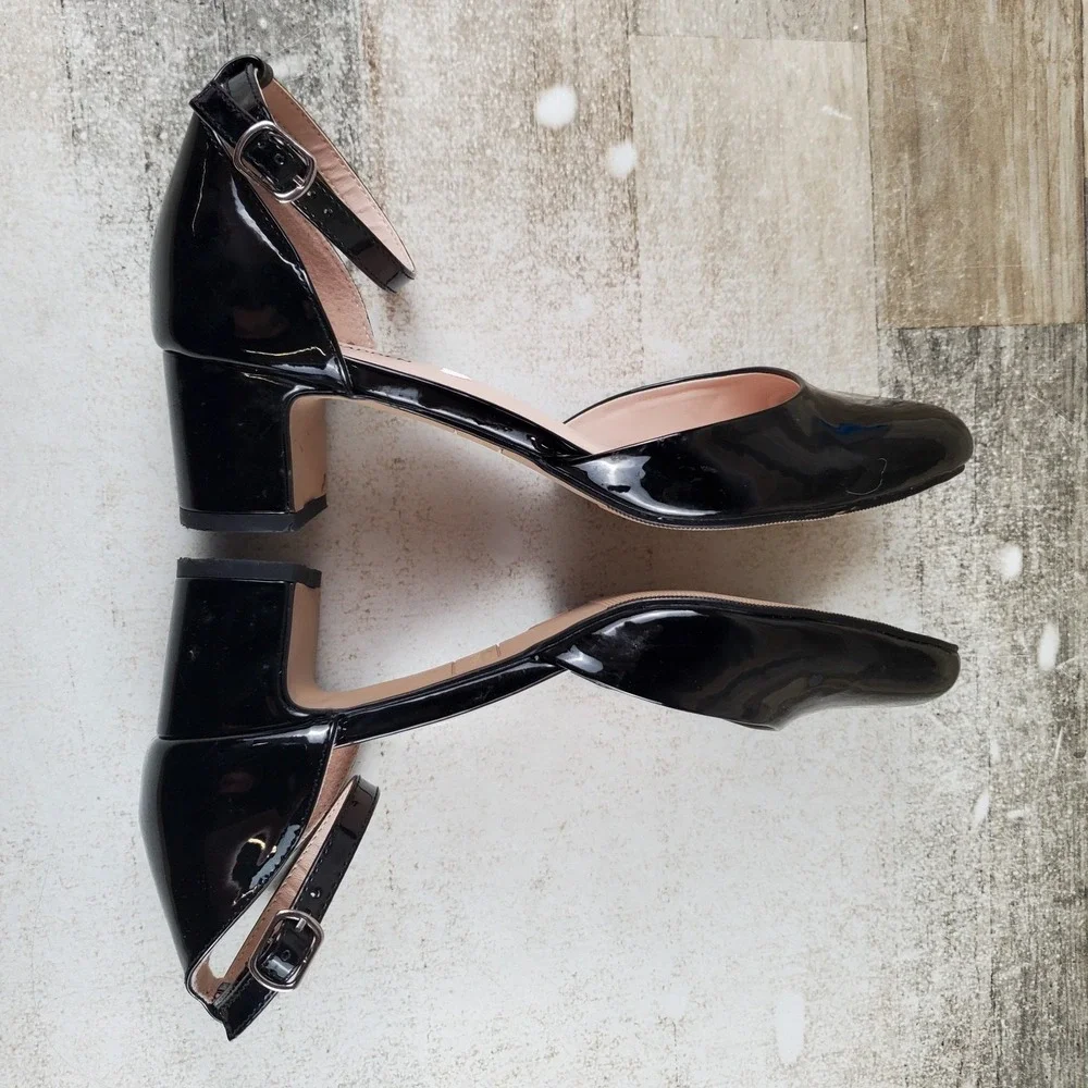 Steve Madden good light