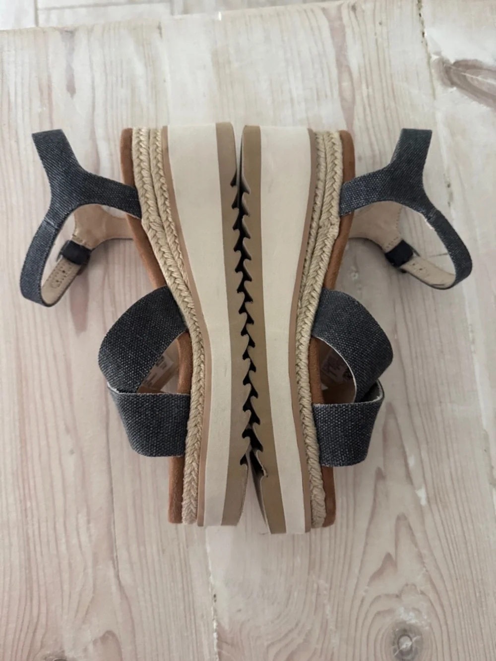 TOMS Charcoal Crisscross Ankle-Strap Platform Sandal