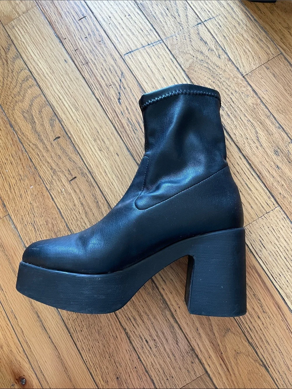 INTENTIONALLY BLANK Platform Ankle Boots
