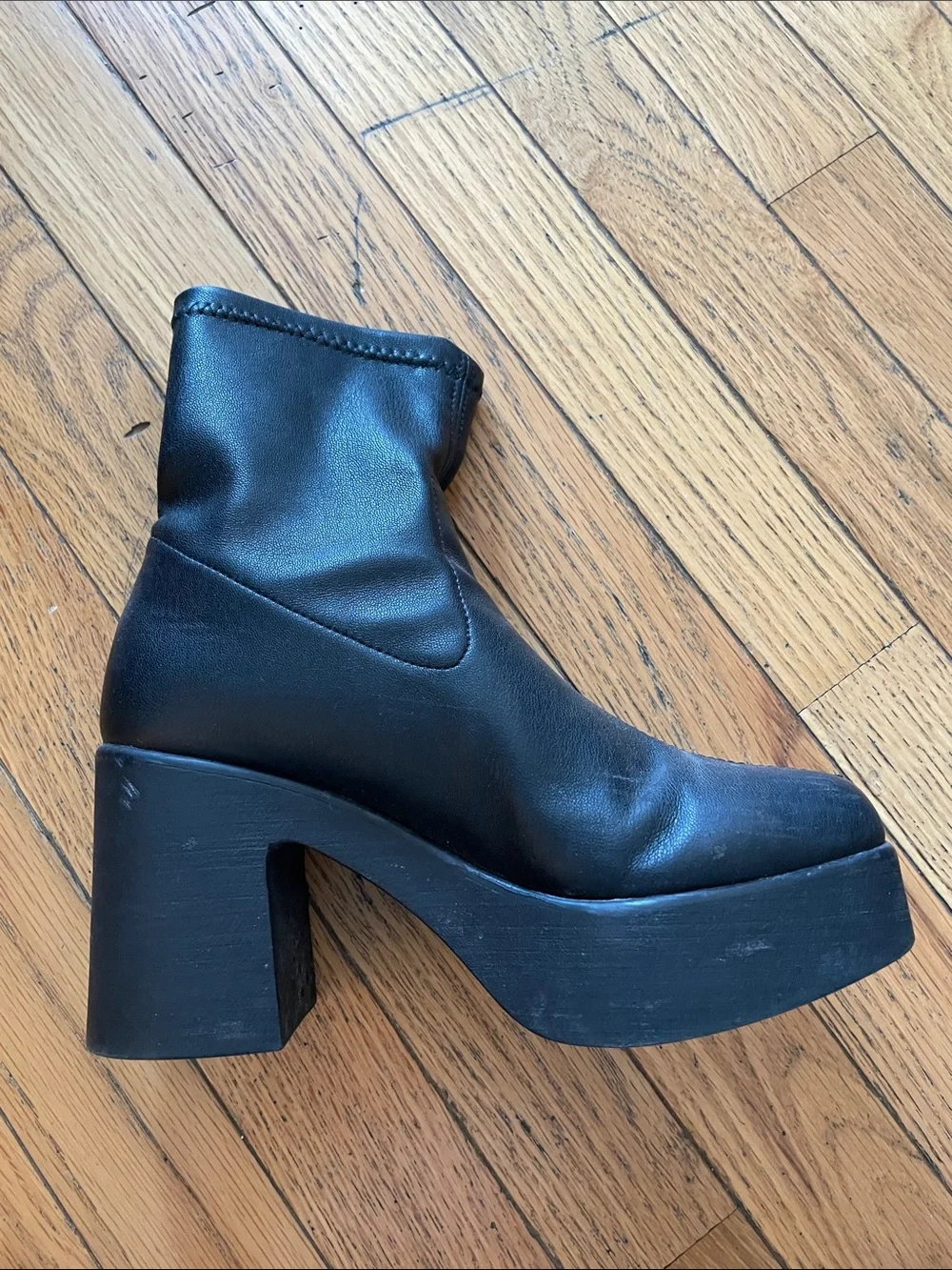 INTENTIONALLY BLANK Platform Ankle Boots