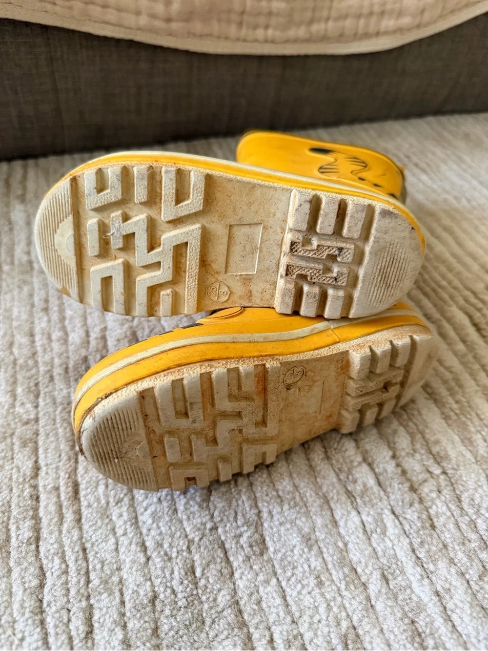 H&M playful tiger
