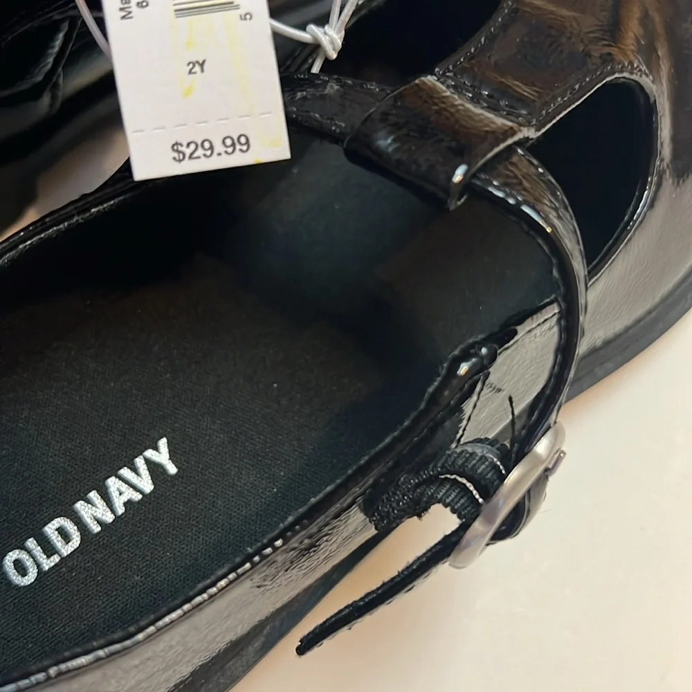Old Navy Dress Shoes Chunky Mary Jane Black Patent Leather Flower Buckle New