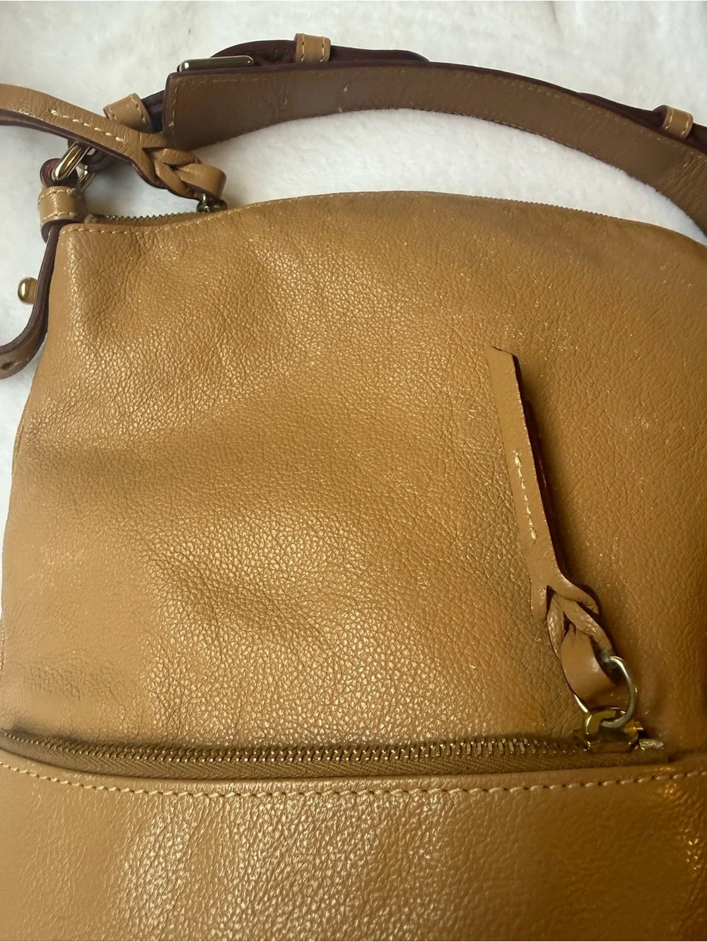 Dooney & Bourke soft pebble