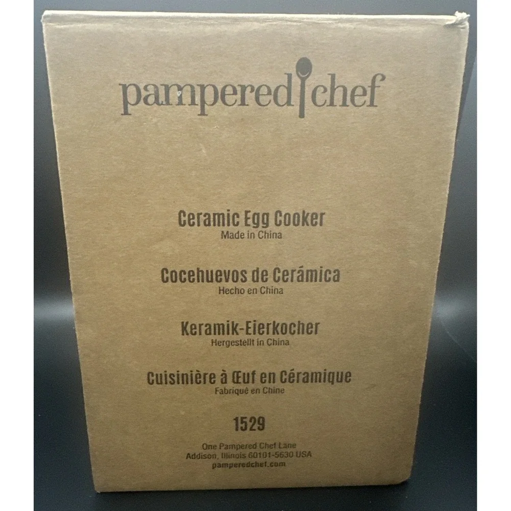 The Pampered Chef Ceramic Egg Cooker 1529 White with Gray Sleeve New with Box