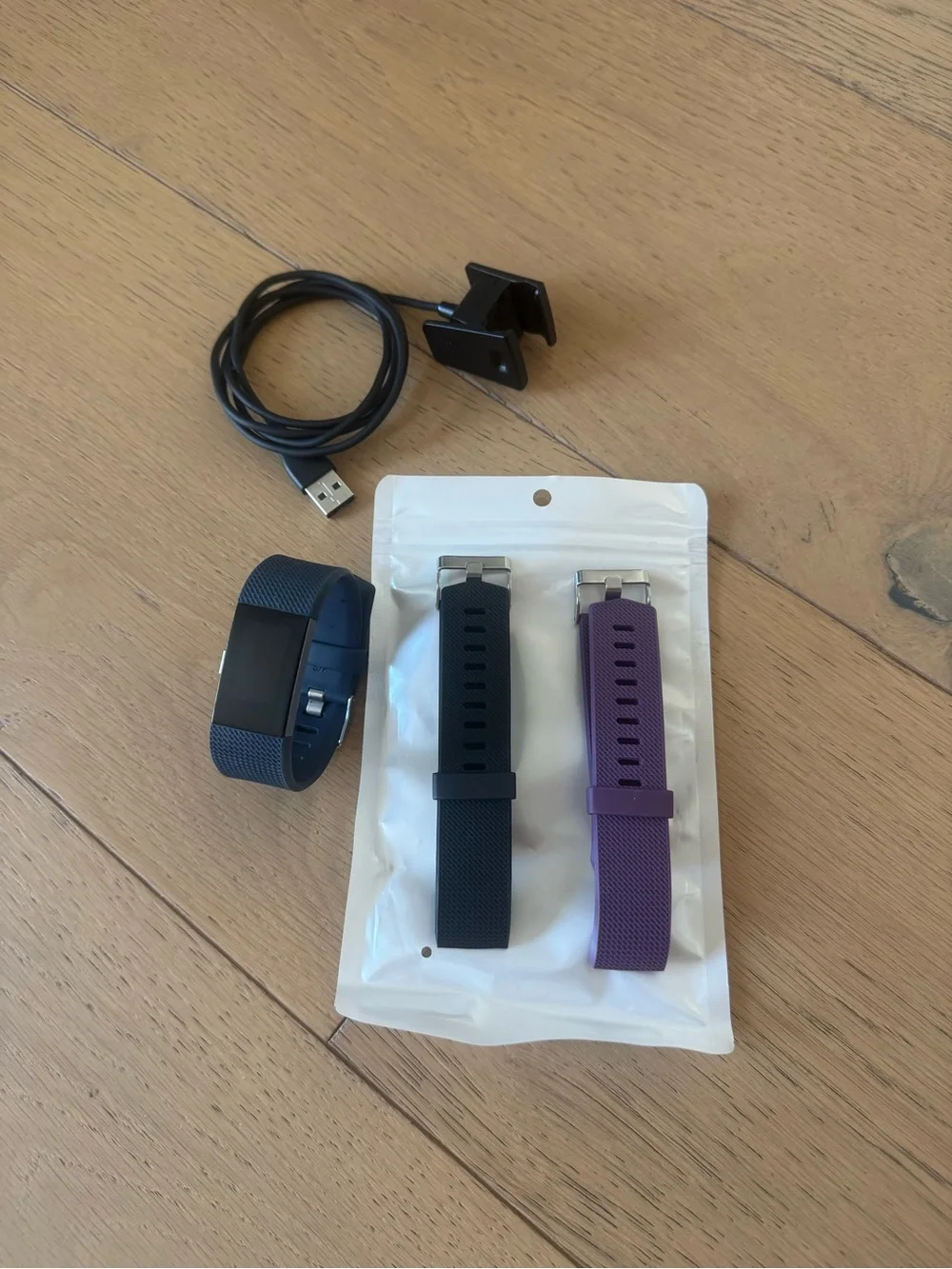 Fitbit Charge 2 Series, 2 Replacement Bands & Charger