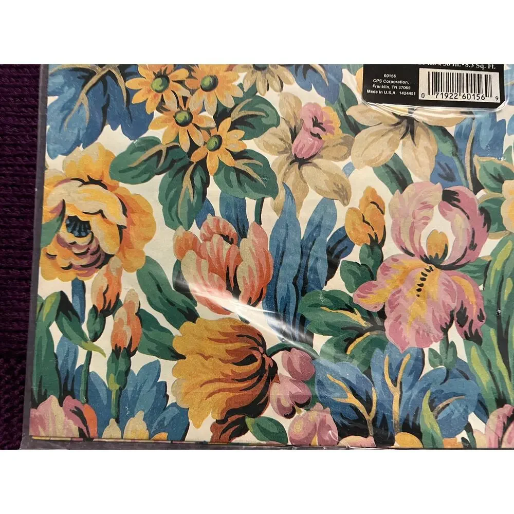 Hallmark artfaire wrapping