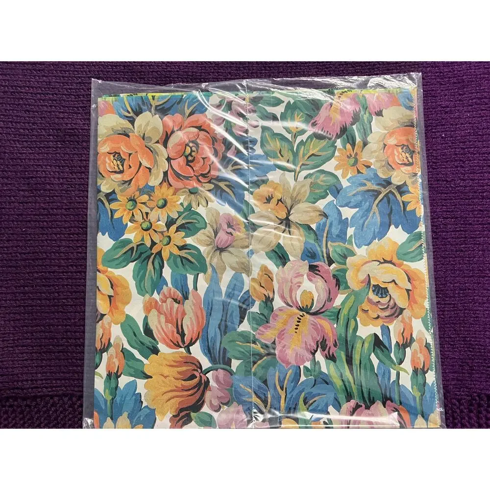 Hallmark artfaire wrapping