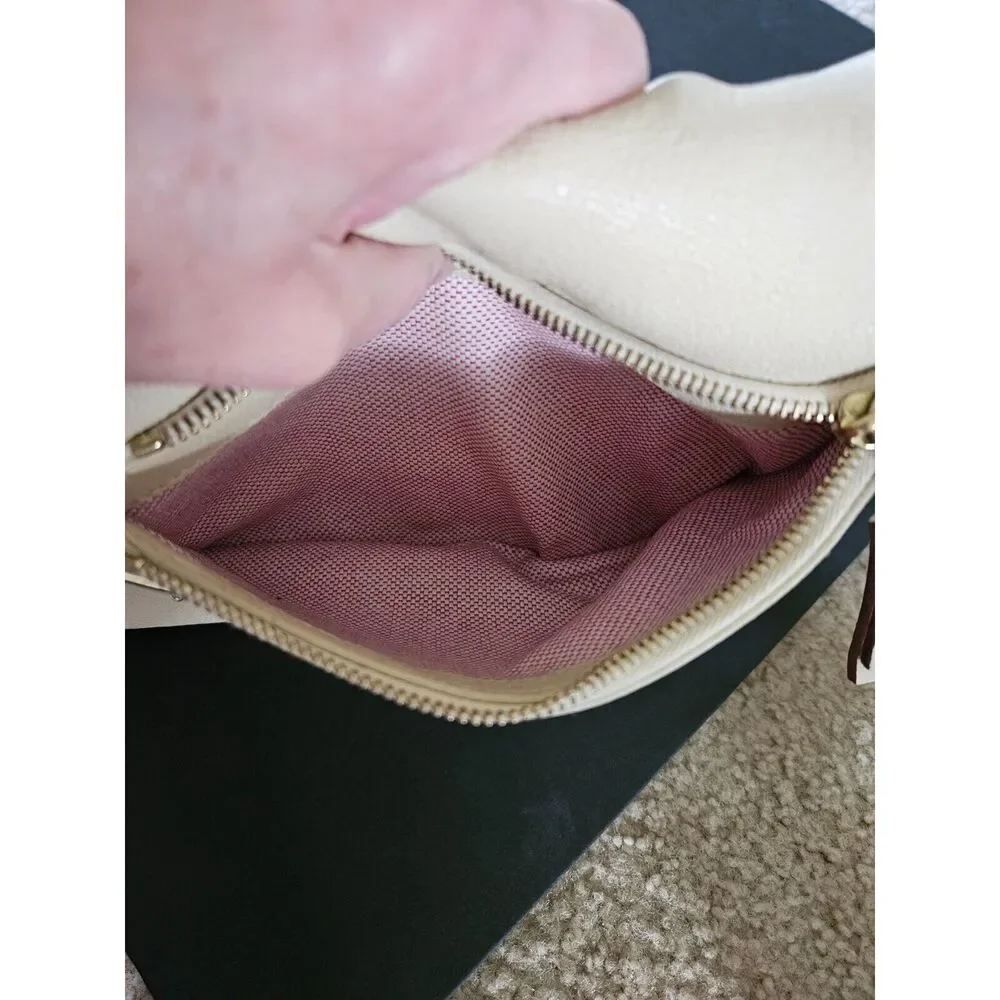 Dooney & Bourke pretty bag