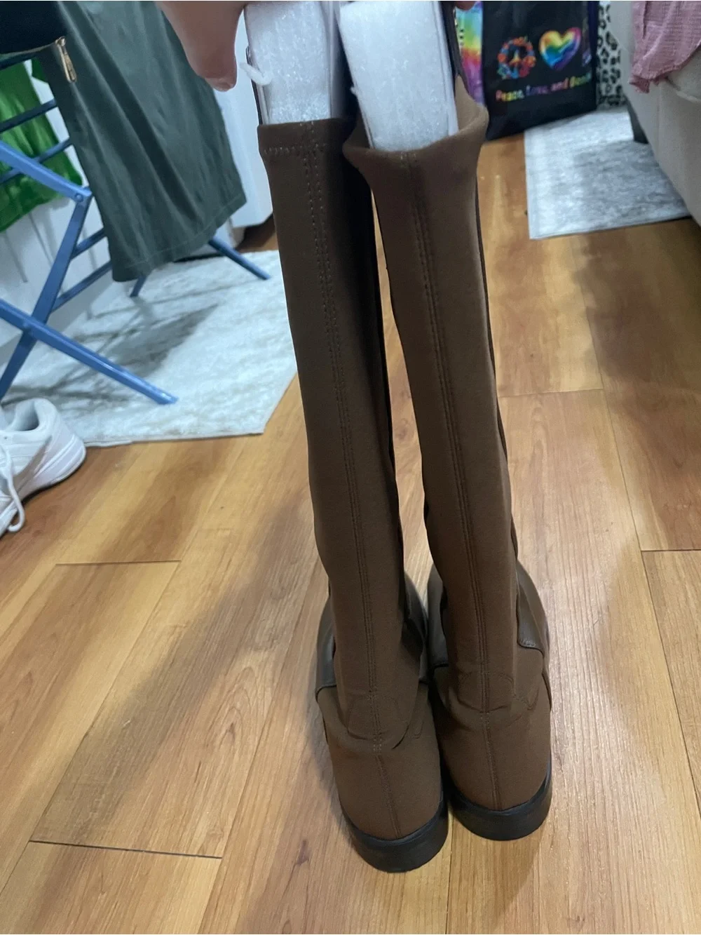 Stuart Weitzman bit scuff