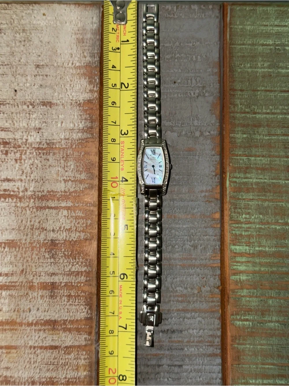 Citizen delicate bracelet