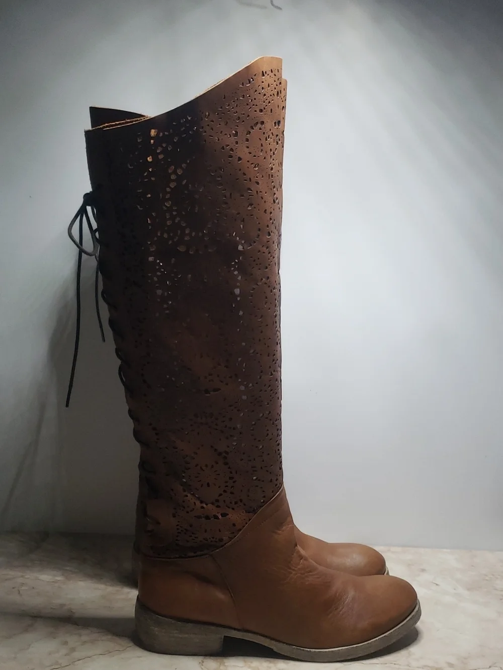 Sundance stylish tall